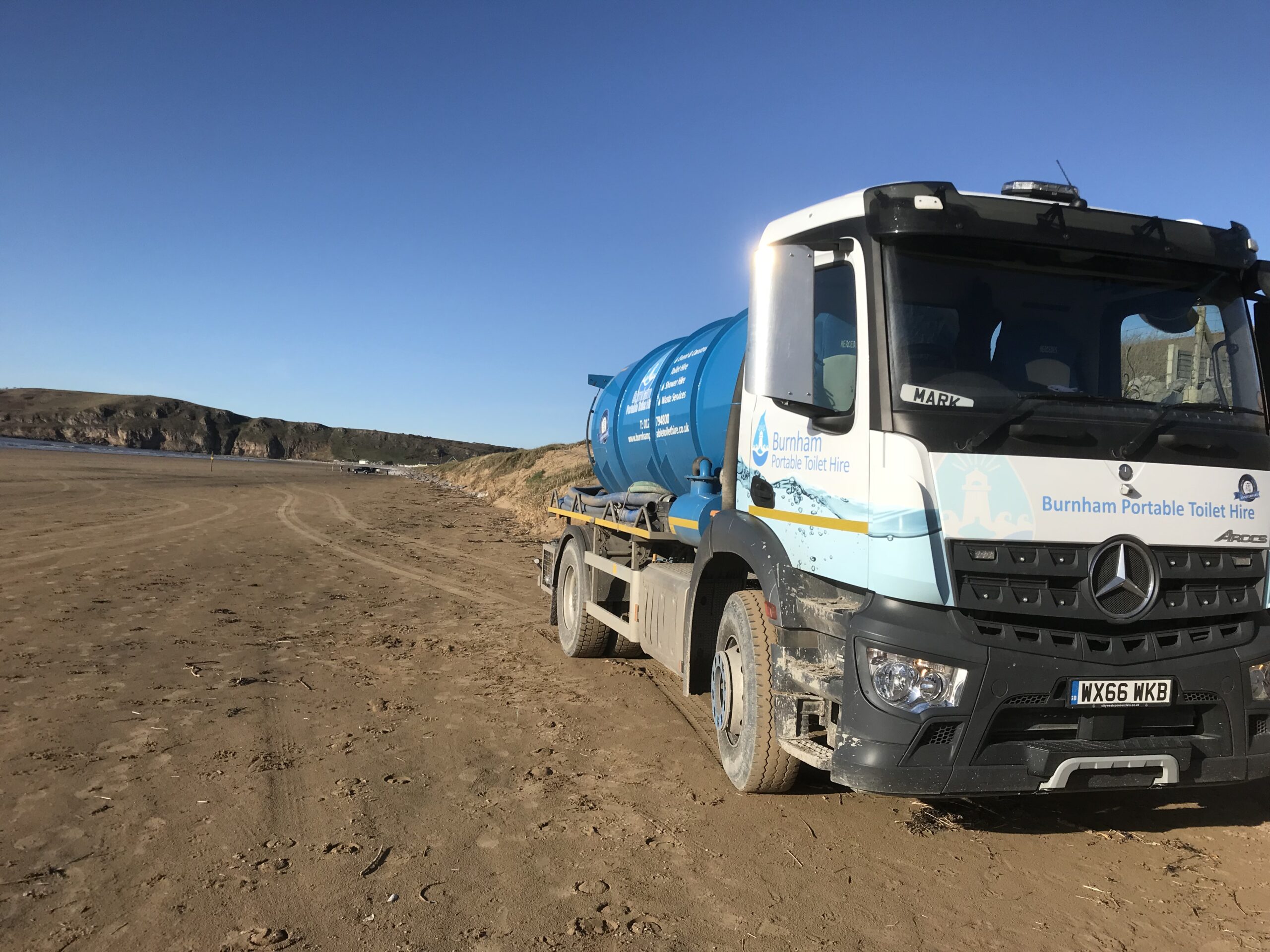 Construction Site Toilet Hire Portable Toilets Somerset Bristol Septic Tank Emptying Weston super Mare Hot Shower Taunton Exteter - 4
