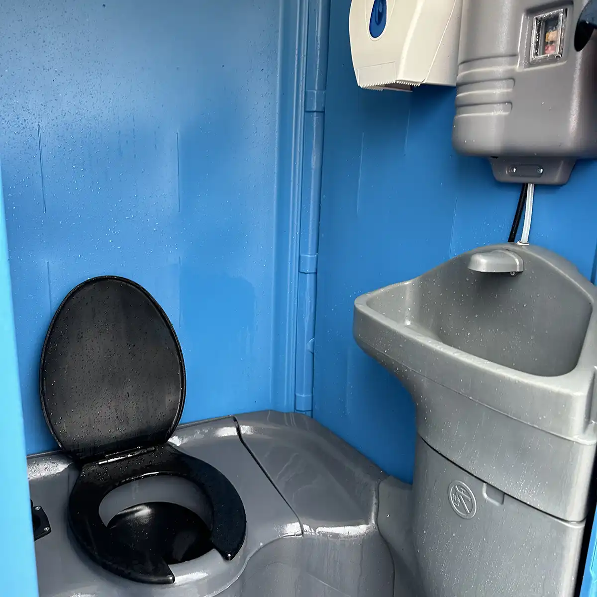 Hot Wash Portable Toilet