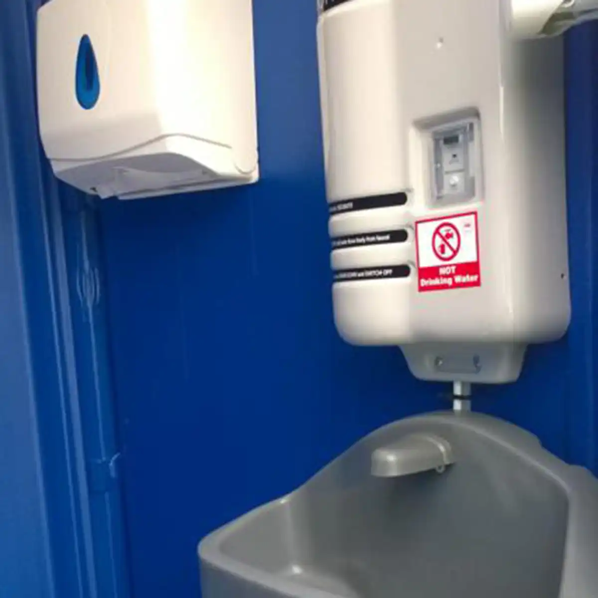 Hot Wash Portable Toilet